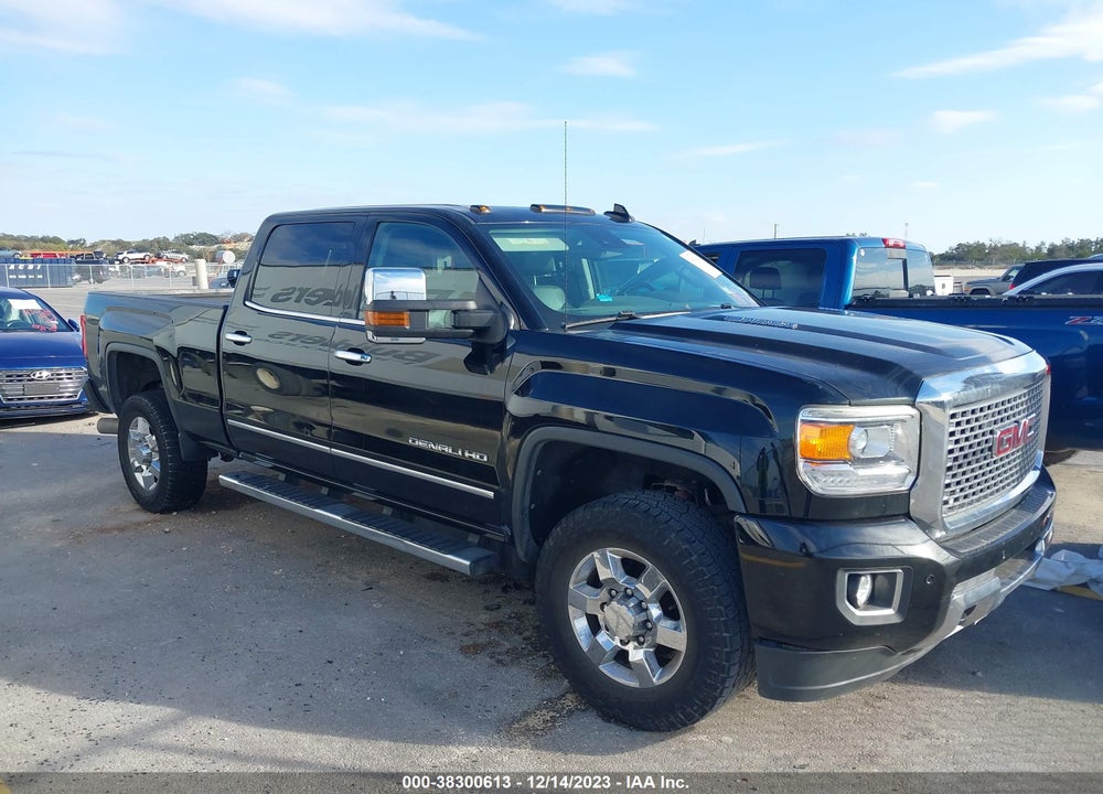 2016 GMC SIERRA 3500HD DENALI VIN: 1GT42YE86GF264338