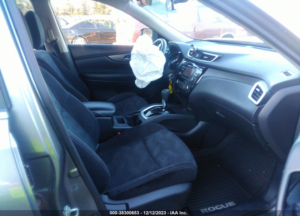 2016 NISSAN ROGUE S VIN: JN8AT2MV2GW153097