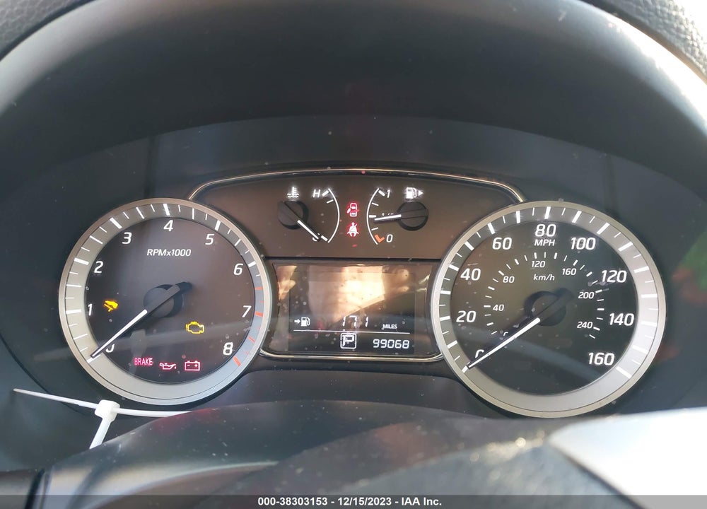 2014 NISSAN SENTRA SR VIN: 3N1AB7AP6EY319227