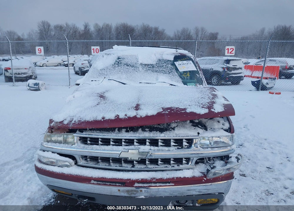 2002 CHEVROLET SUBURBAN LT VIN: 1GNFK16Z02J321489
