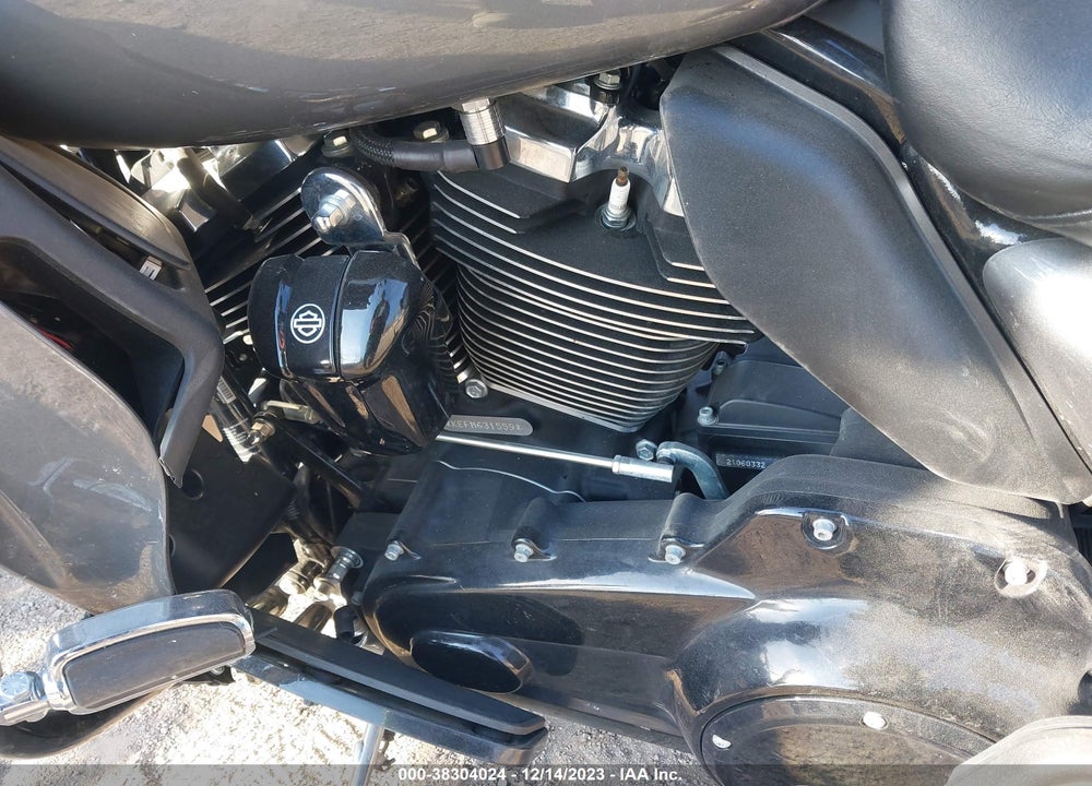 2021 HARLEY-DAVIDSON FLHTK VIN: 1HD1KEF10MB631559