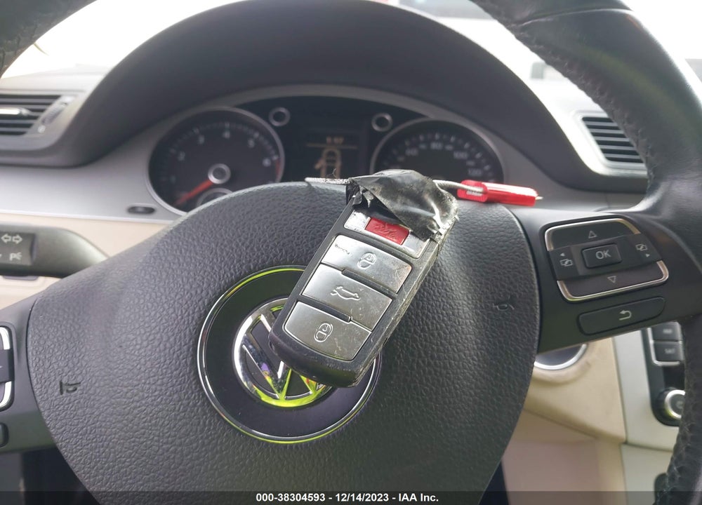 2011 VOLKSWAGEN CC SPORT VIN: WVWMN7AN0BE717297