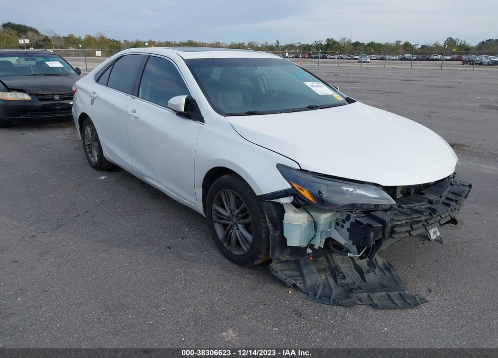 2015 TOYOTA CAMRY SE VIN: 4T1BF1FK8FU928397