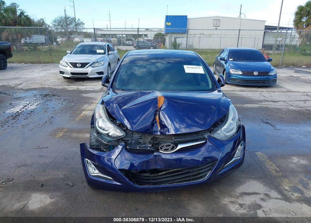 2014 HYUNDAI ELANTRA VIN: 5NPDH4AE3EH460128