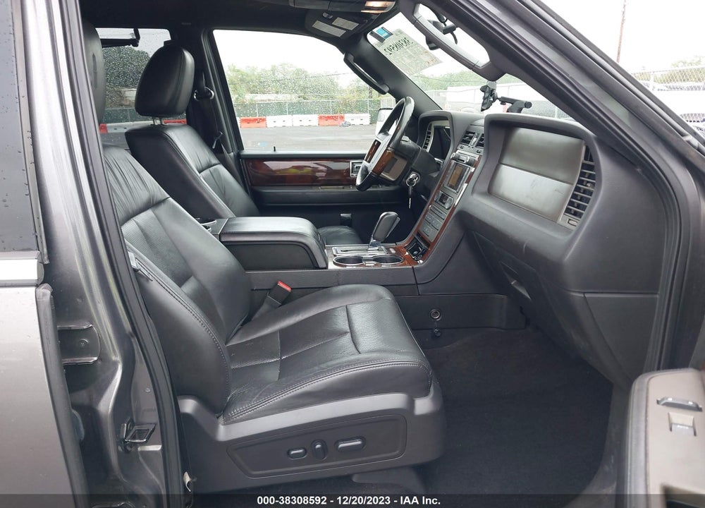 2013 LINCOLN NAVIGATOR L VIN: 5LMJJ3J57DEL07423