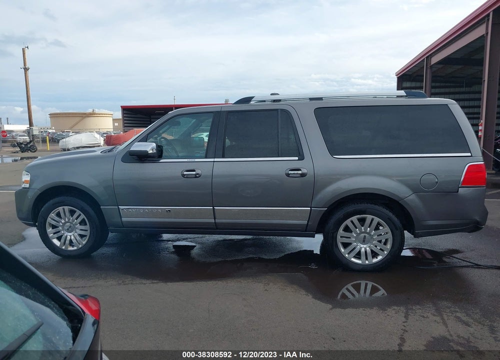 2013 LINCOLN NAVIGATOR L VIN: 5LMJJ3J57DEL07423