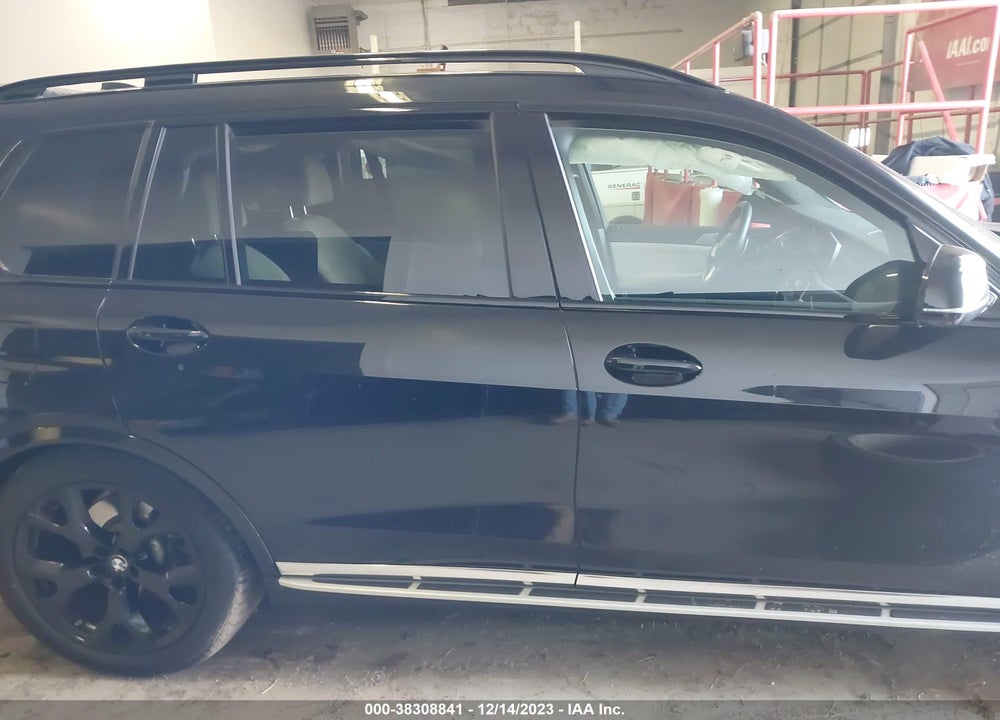 2021 BMW X7 XDRIVE40I VIN: 5UXCW2C06M9D89510