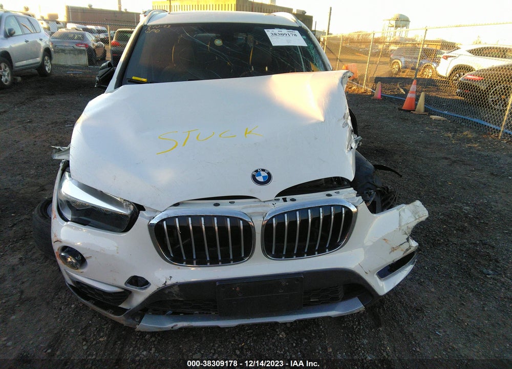 2018 BMW X1 XDRIVE28I VIN: WBXHT3C38J5F90959