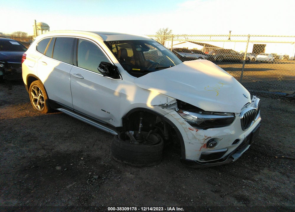 2018 BMW X1 XDRIVE28I VIN: WBXHT3C38J5F90959