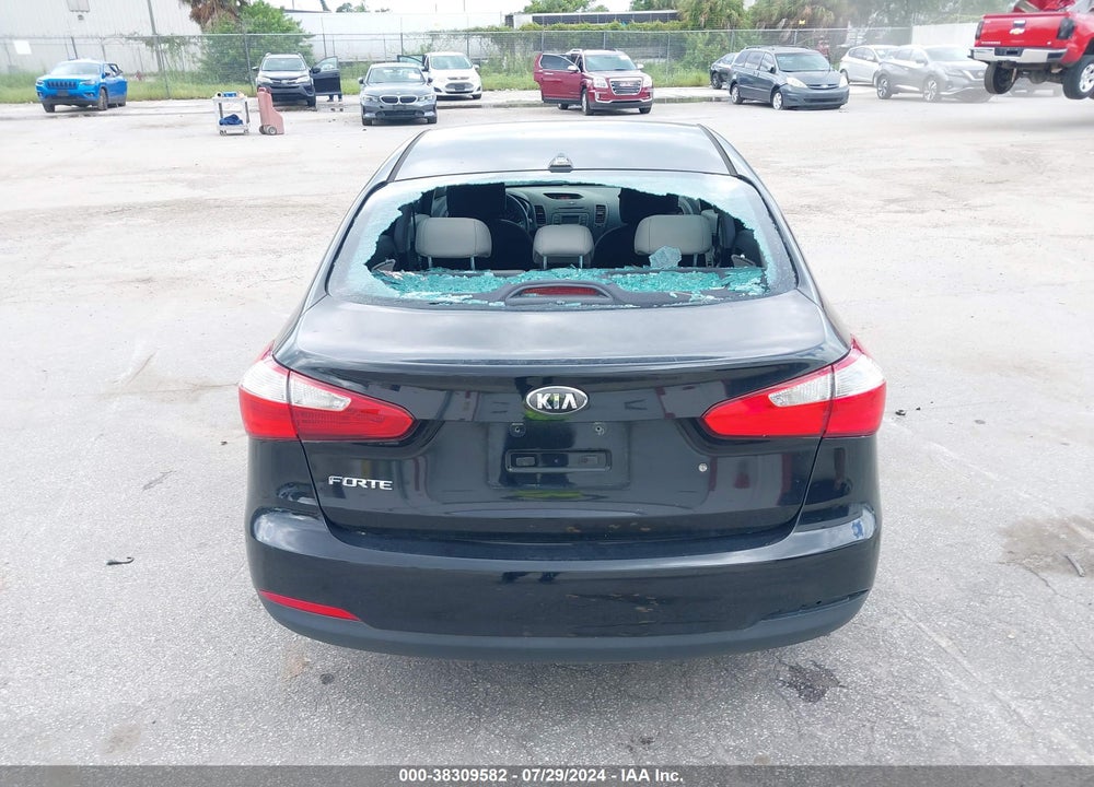 2015 KIA FORTE VIN: KNAFK4A6XF5430660