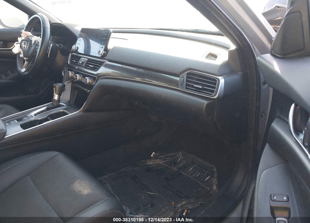 2022 HONDA ACCORD VIN: 1HGCV1F38NA066319