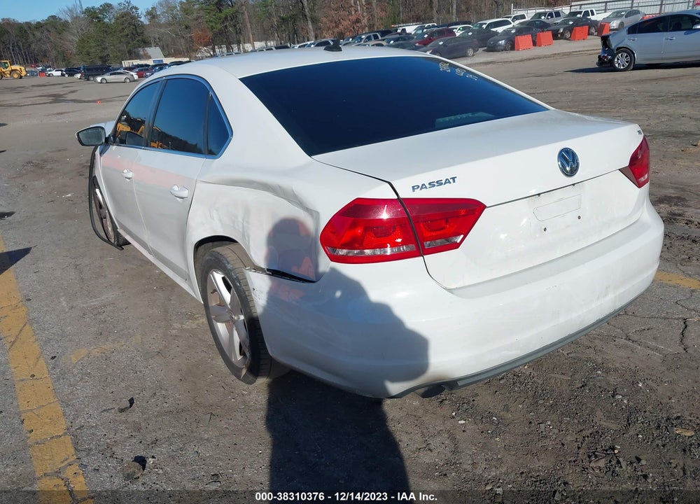 2014 VOLKSWAGEN PASSAT 1.8T WOLFSBURG EDITION VIN: 1VWAS7A33EC033335