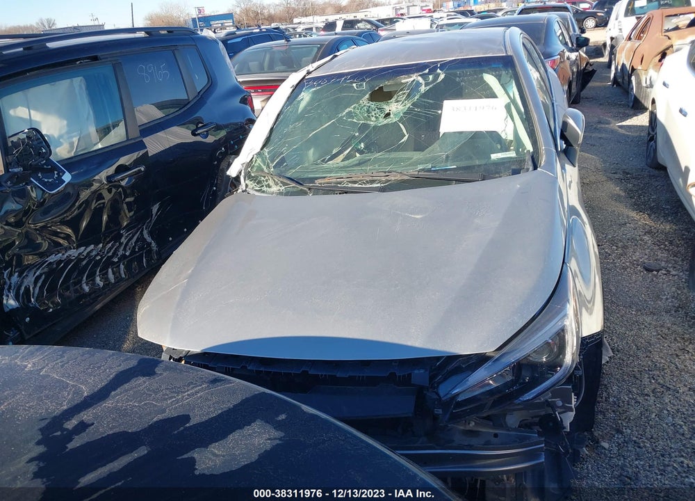 2018 SUBARU LEGACY 2.5I PREMIUM VIN: 4S3BNAF63J3021629