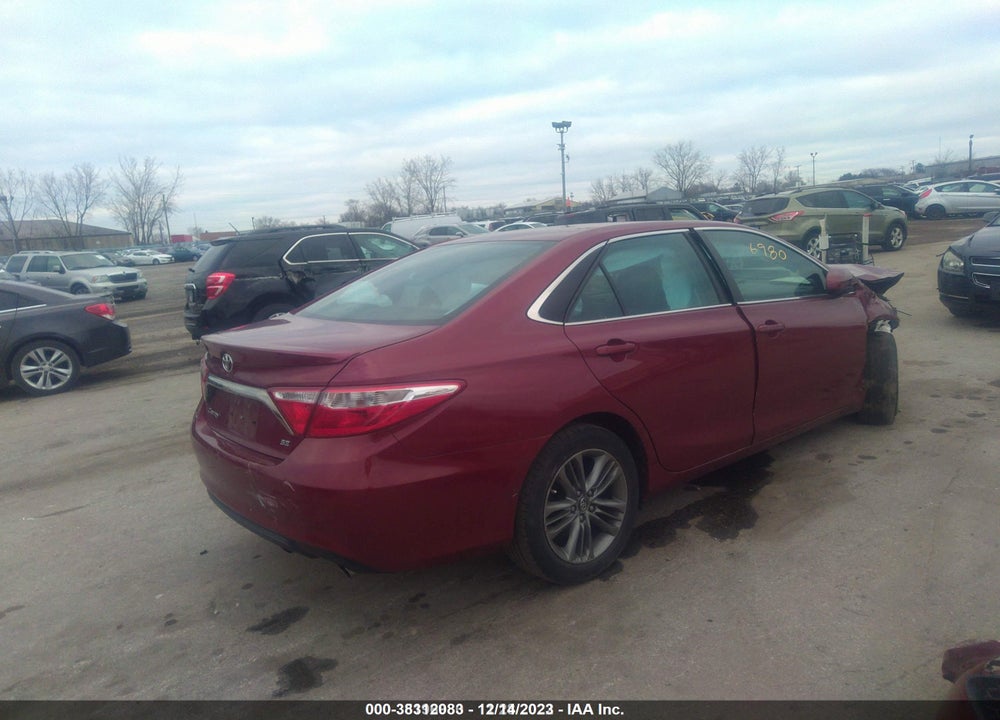 2016 TOYOTA CAMRY SE VIN: 4T1BF1FK2GU608915