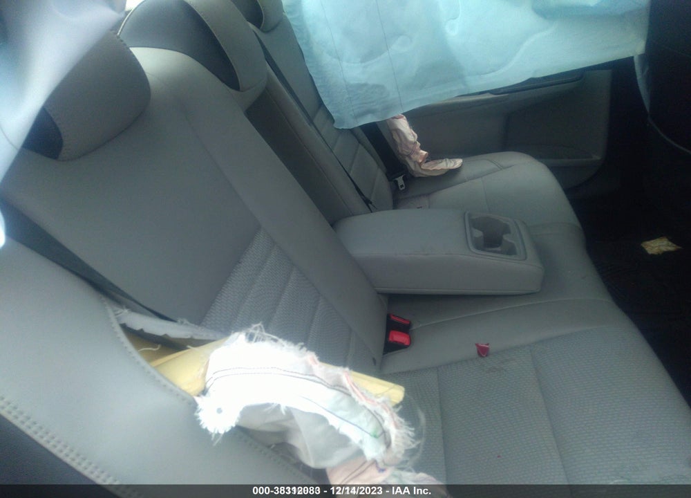 2016 TOYOTA CAMRY SE VIN: 4T1BF1FK2GU608915