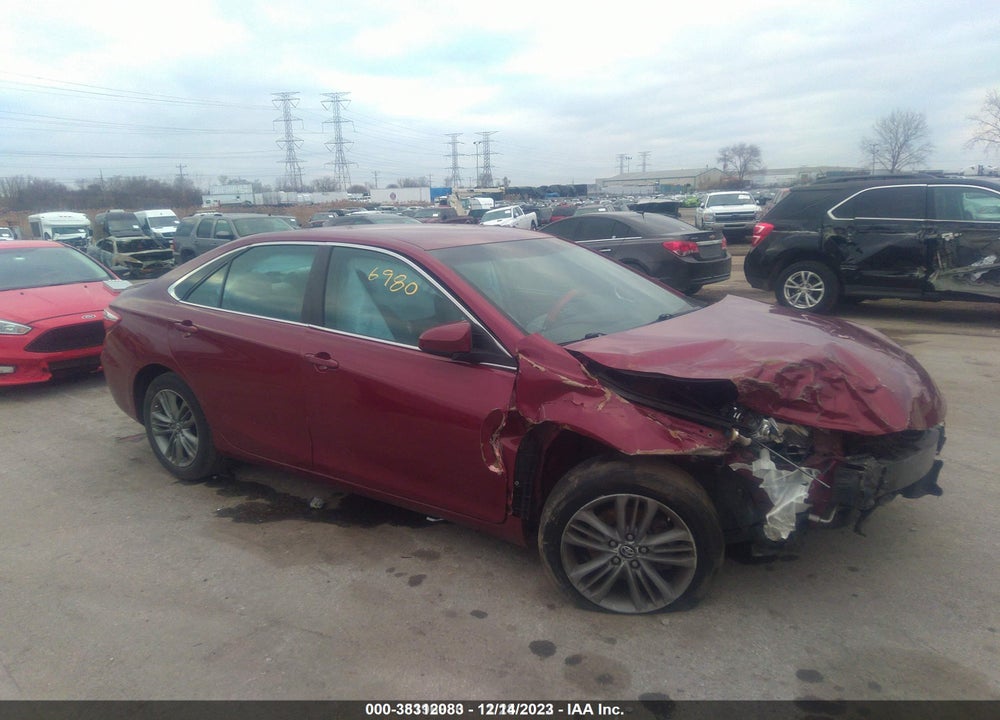 2016 TOYOTA CAMRY SE VIN: 4T1BF1FK2GU608915