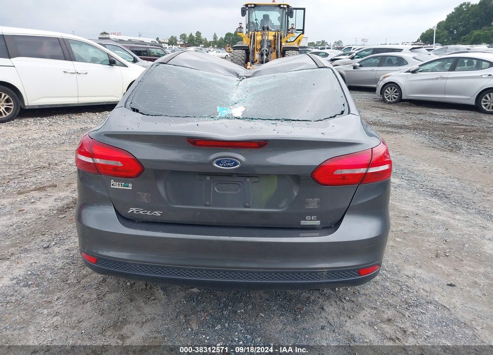 2018 FORD FOCUS SE VIN: 1FADP3FE7JL331777