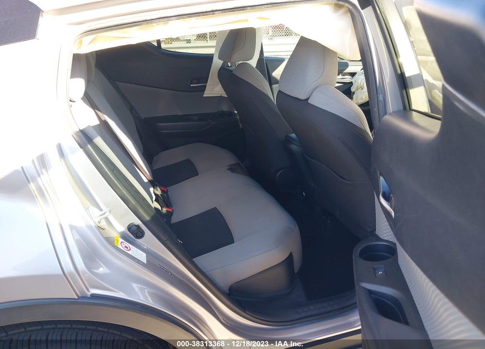 2019 TOYOTA C-HR XLE VIN: NMTKHMBX1KR078479