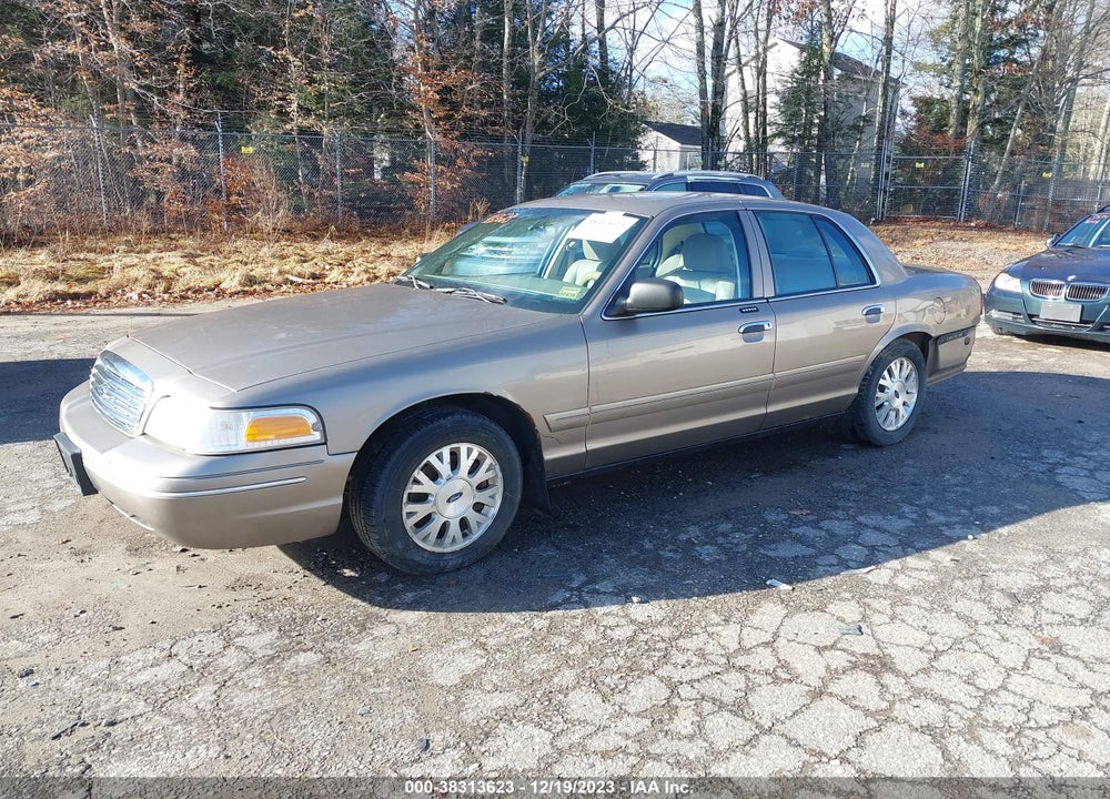 2005 FORD CROWN VICTORIA LX/LX SPORT VIN: 2FAFP74WX5X105298