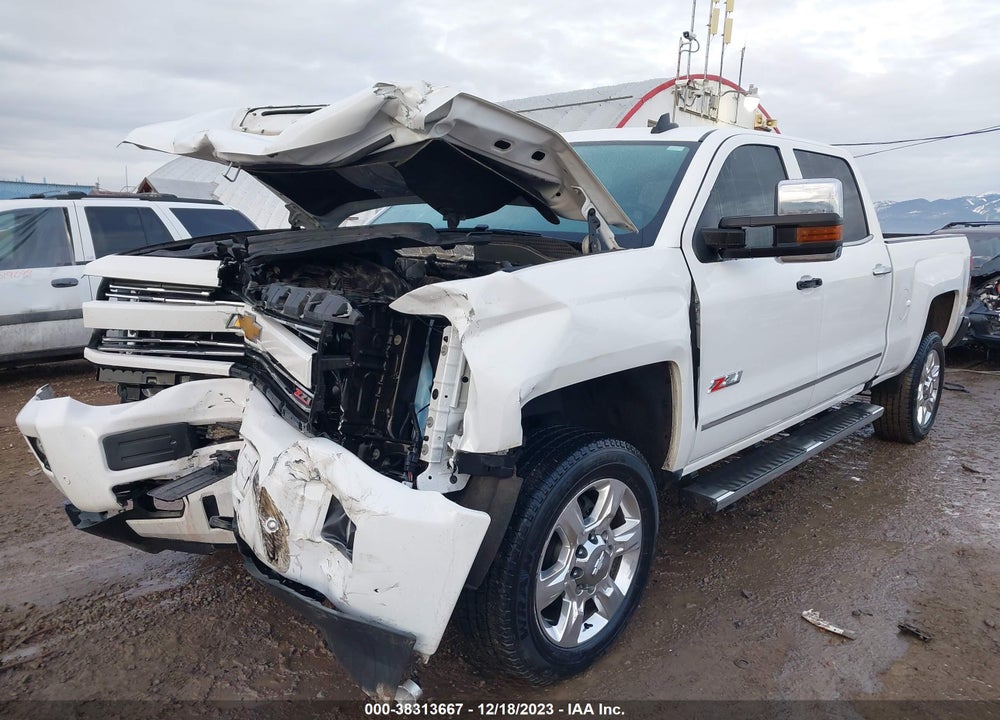2019 CHEVROLET SILVERADO 2500HD LTZ VIN: 1GC1KTEY6KF152332
