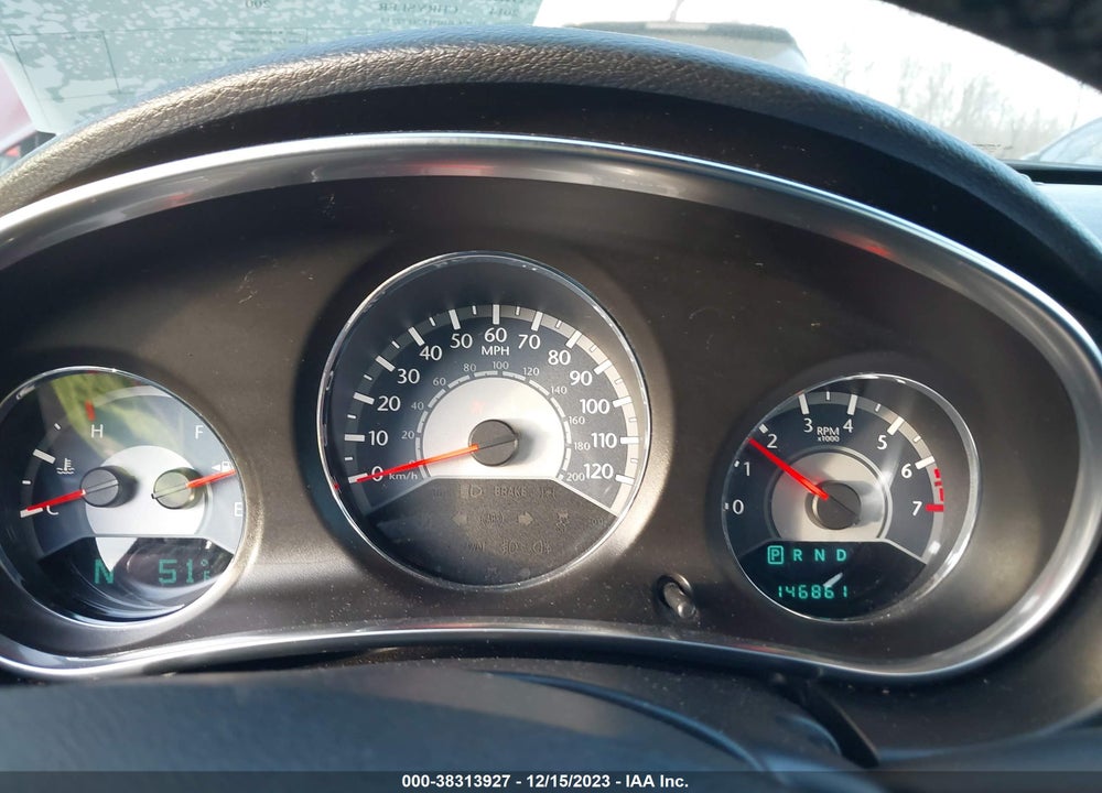 2014 CHRYSLER 200 TOURING VIN: 1C3CCBBB1EN177217