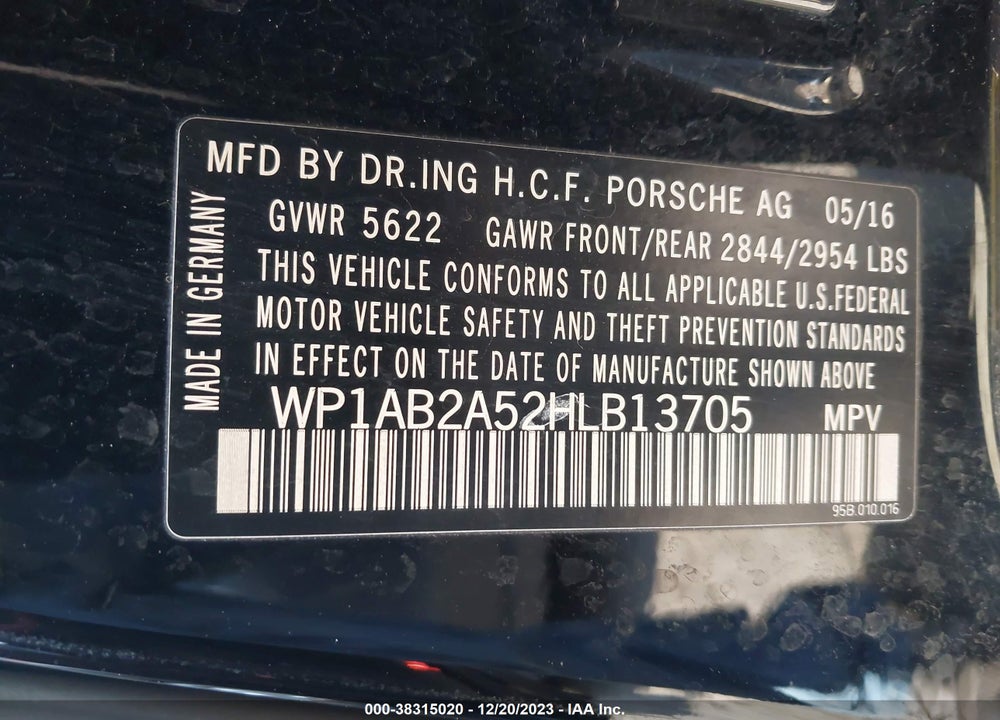 2017 PORSCHE MACAN S VIN: WP1AB2A52HLB13705