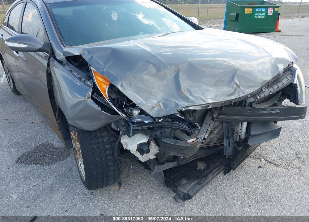 2014 HYUNDAI SONATA SE 2.0T VIN: 5NPEC4ABXEH926548