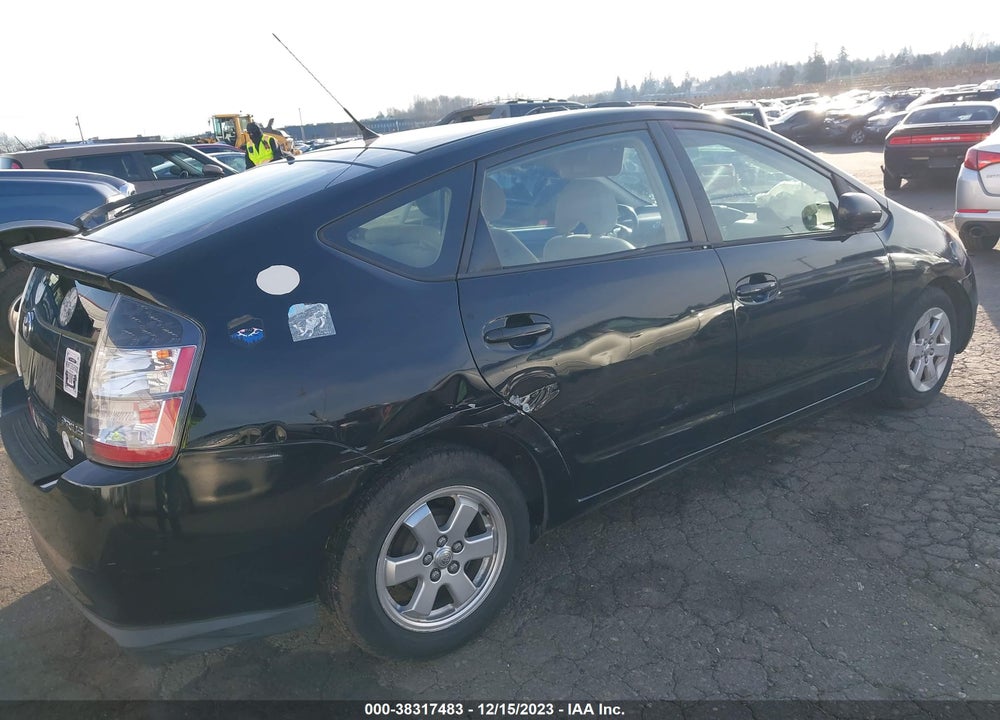 2005 TOYOTA PRIUS VIN: JTDKB22U753030035