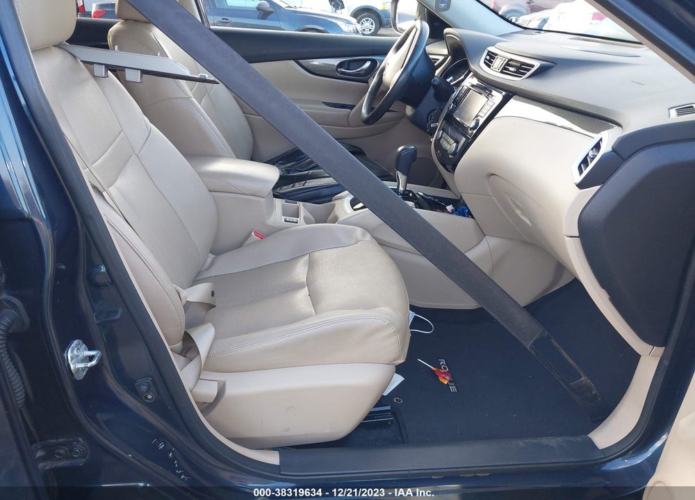 2016 NISSAN ROGUE VIN: 5N1AT2MV3GC837164