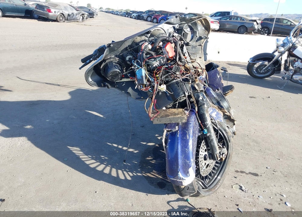 1999 HARLEY-DAVIDSON FLHT VIN: 1HD1DDV12XY628251