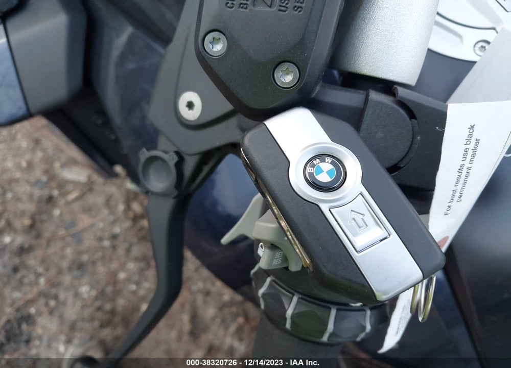 2019 BMW K1600 B VIN: WB10F5302KZG17986
