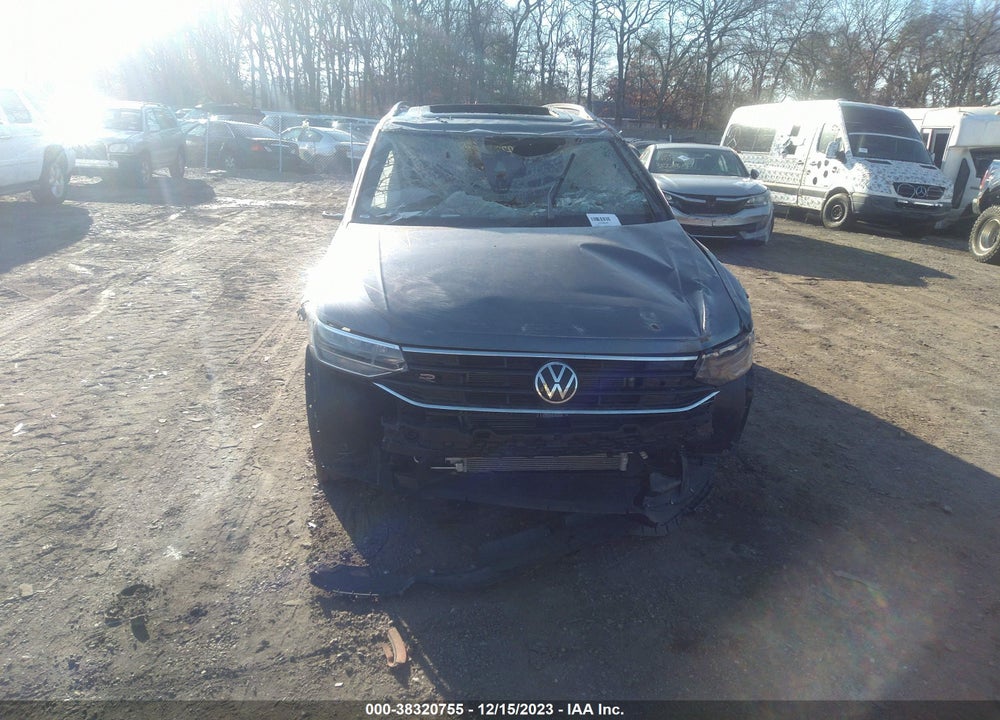 2022 VOLKSWAGEN TIGUAN VIN: 3VV0B7AX8NM171048