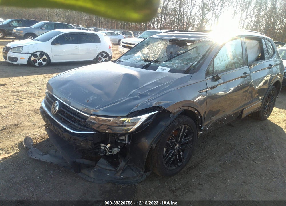 2022 VOLKSWAGEN TIGUAN VIN: 3VV0B7AX8NM171048