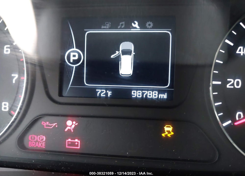 2017 KIA SORENTO 2.4L LX VIN: 5XYPG4A32HG246967