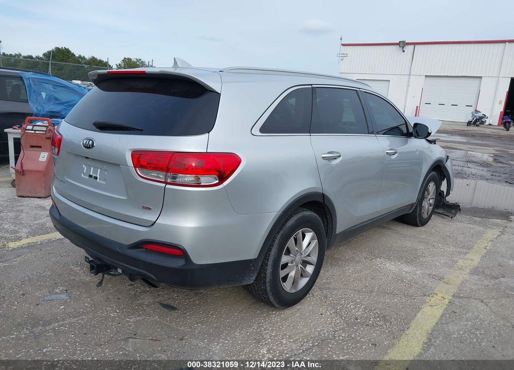 2017 KIA SORENTO 2.4L LX VIN: 5XYPG4A32HG246967