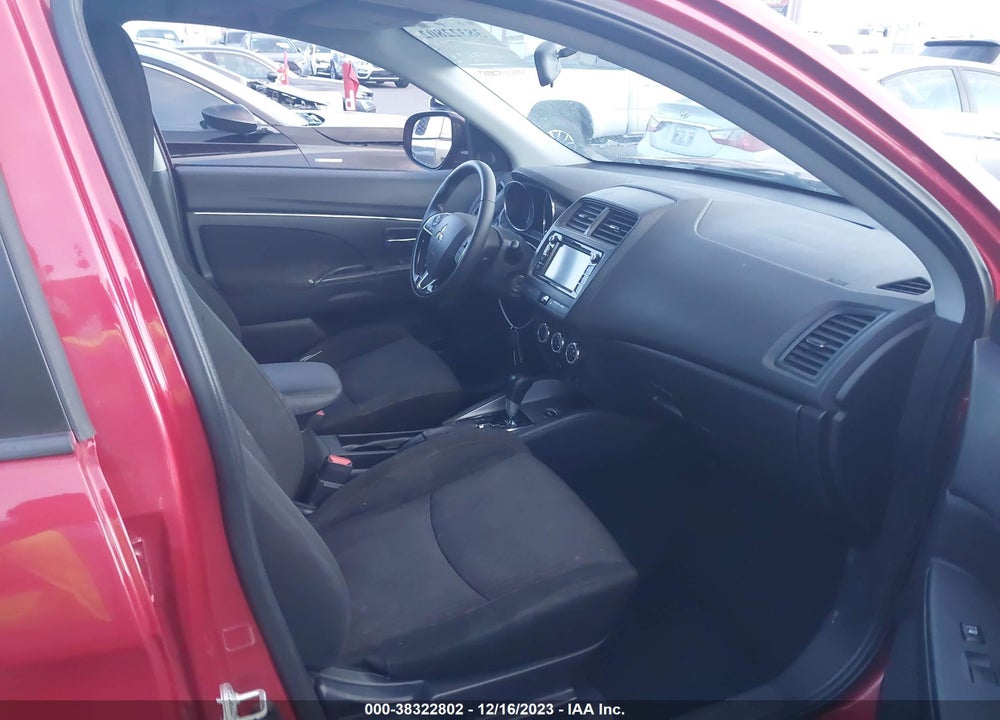 2018 MITSUBISHI OUTLANDER SPORT 2.0 LE VIN: JA4AR3AU8JZ024289