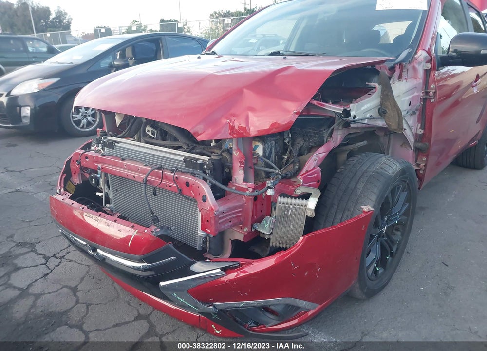 2018 MITSUBISHI OUTLANDER SPORT 2.0 LE VIN: JA4AR3AU8JZ024289