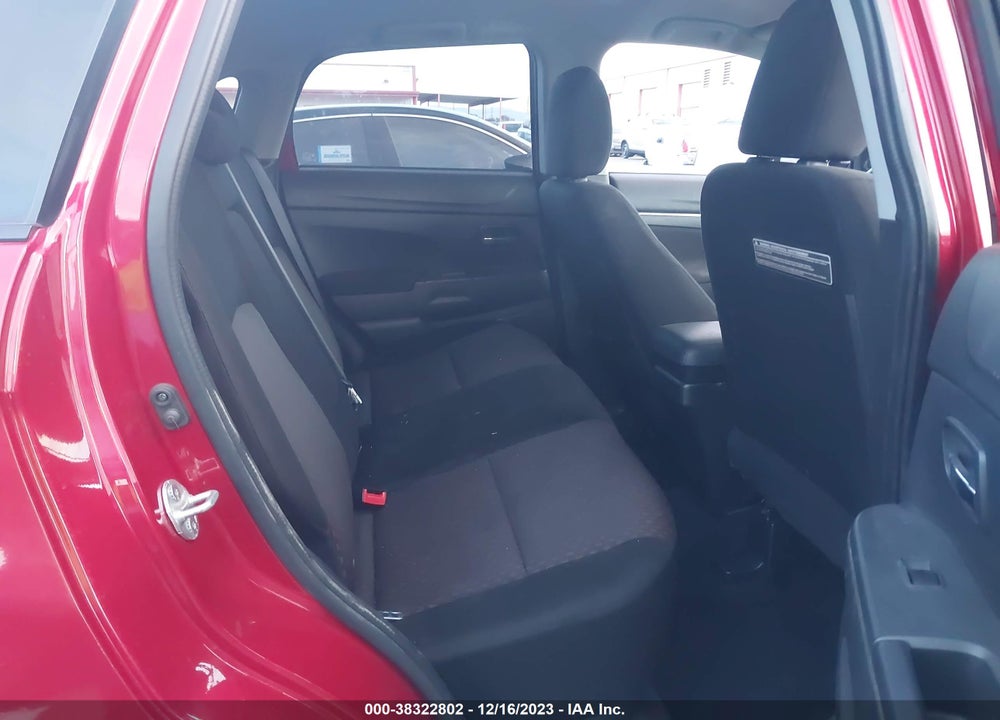 2018 MITSUBISHI OUTLANDER SPORT 2.0 LE VIN: JA4AR3AU8JZ024289