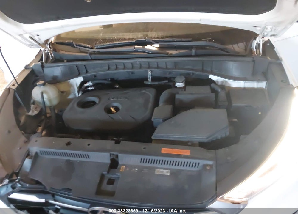 2017 HYUNDAI TUCSON SE VIN: KM8J33A40HU383372