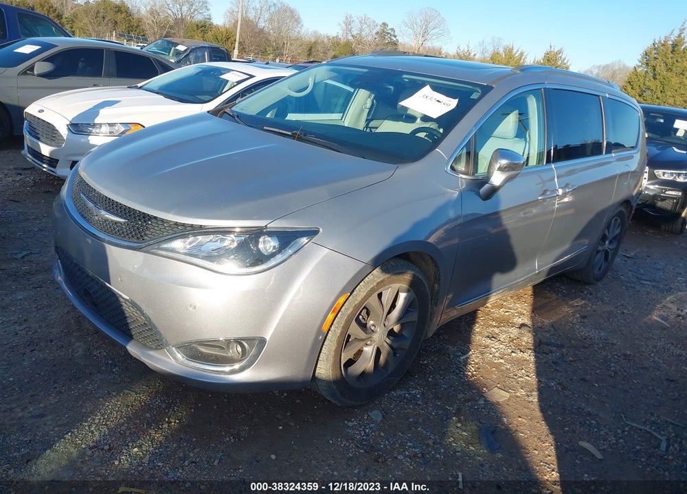 2017 CHRYSLER PACIFICA LIMITED VIN: 2C4RC1GG6HR602930