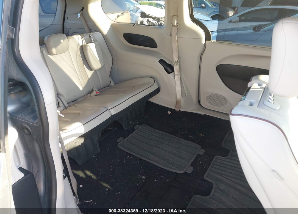 2017 CHRYSLER PACIFICA LIMITED VIN: 2C4RC1GG6HR602930