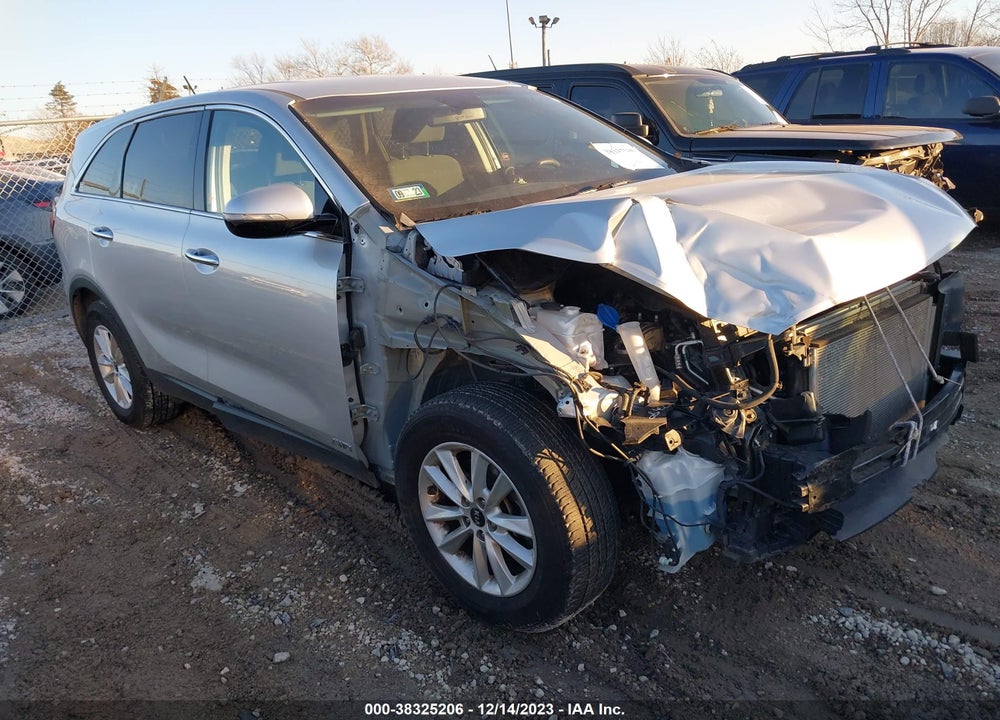2020 KIA SORENTO 3.3L LX VIN: 5XYPGDA50LG631552