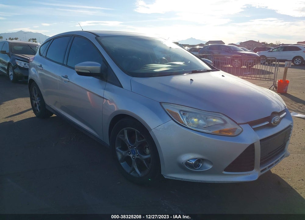2013 FORD FOCUS SE VIN: 1FADP3K27DL212353