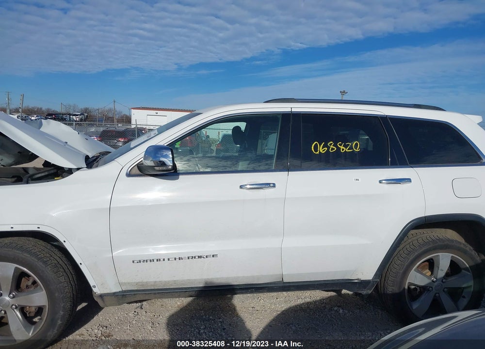 2015 JEEP GRAND CHEROKEE VIN: 1C4RJFBG5FC910123