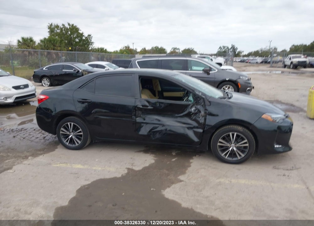 2019 TOYOTA COROLLA LE VIN: 2T1BURHE5KC218851