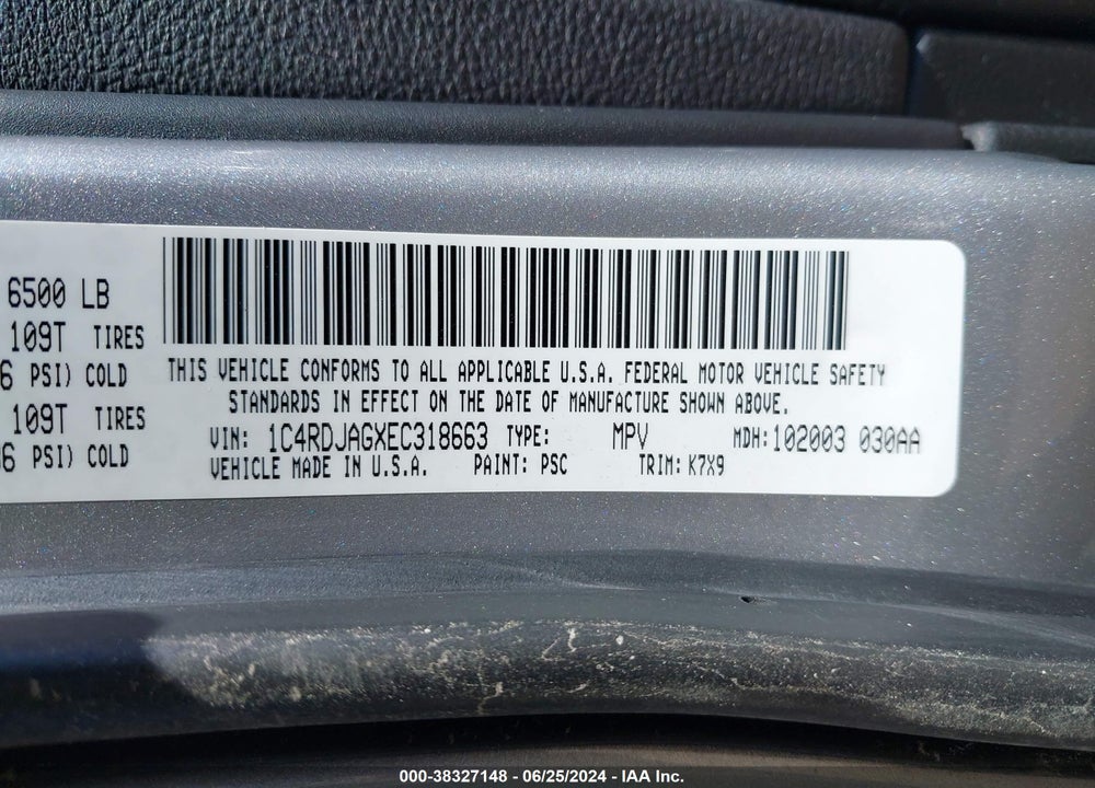 2014 DODGE DURANGO SXT VIN: 1C4RDJAGXEC318663