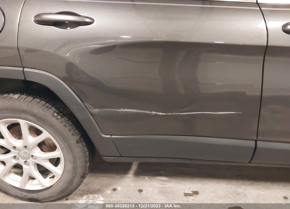 2014 JEEP CHEROKEE LATITUDE VIN: 1C4PJMCB3EW224514