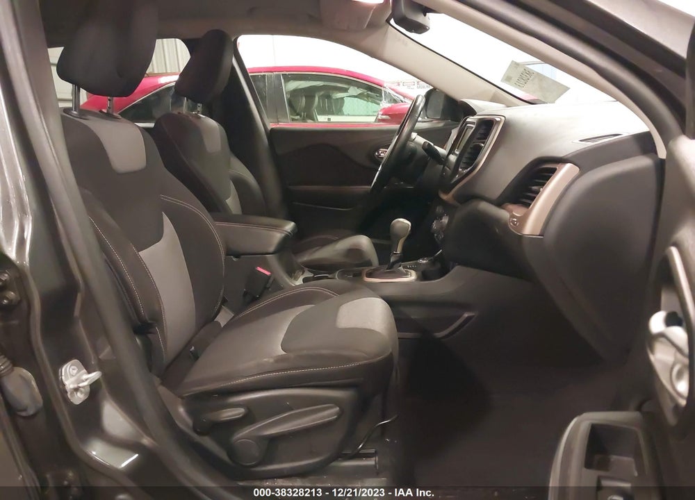 2014 JEEP CHEROKEE LATITUDE VIN: 1C4PJMCB3EW224514