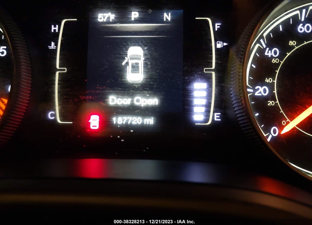 2014 JEEP CHEROKEE LATITUDE VIN: 1C4PJMCB3EW224514
