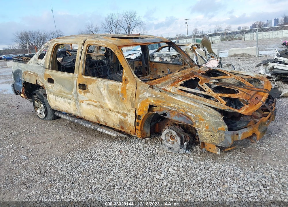 2002 CHEVROLET AVALANCHE VIN: 3GNEK13T72G211066